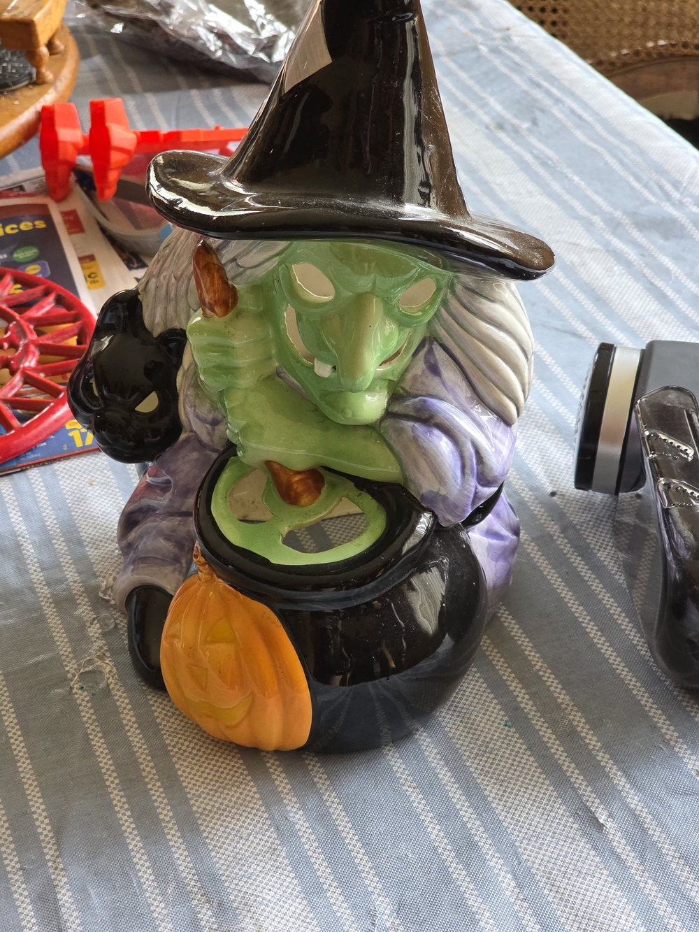 Green Witch Halloween Ceramic Figurine with Black Cauldron - Unbranded